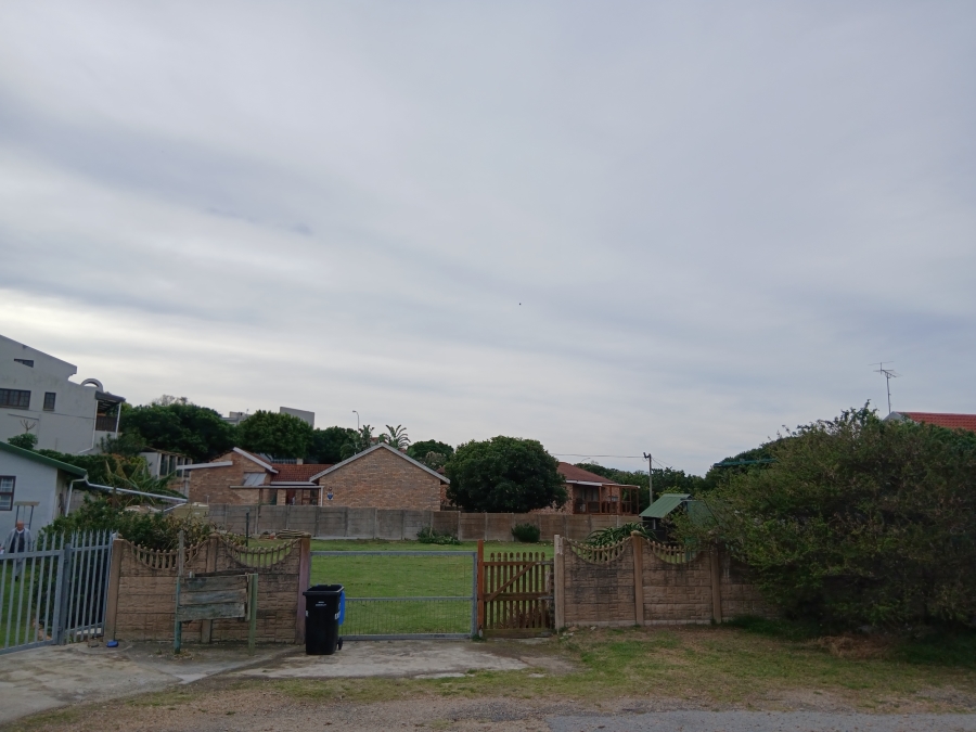 0 Bedroom Property for Sale in Aston Bay Eastern Cape